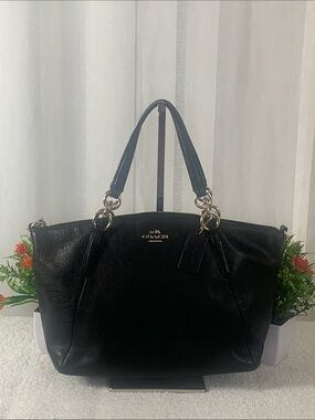 GUC Coach Black Pebbled Leather Satchel